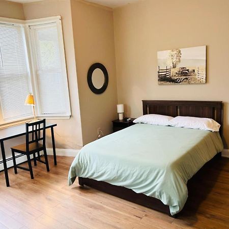 Nice Big Room Near Whole Foods, Brown University With Shared Bathroom And Kitchen Πρόβιντενς Εξωτερικό φωτογραφία